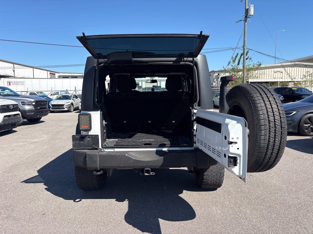 Used 2016 Jeep Wrangler Unlimited Sport w/ Quick Order Package 24S AWD/4WD image 16