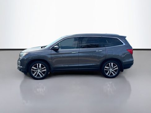 Used 2017 Honda Pilot Elite image 4