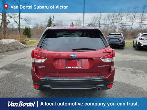 Used 2020 Subaru Forester Limited AWD/4WD image 4