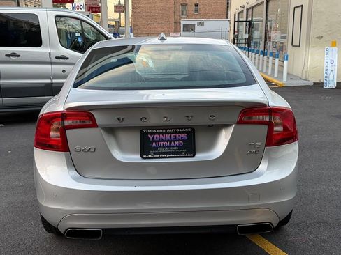Used 2016 Volvo S60 T5 Premier w/ Climate Package image 3
