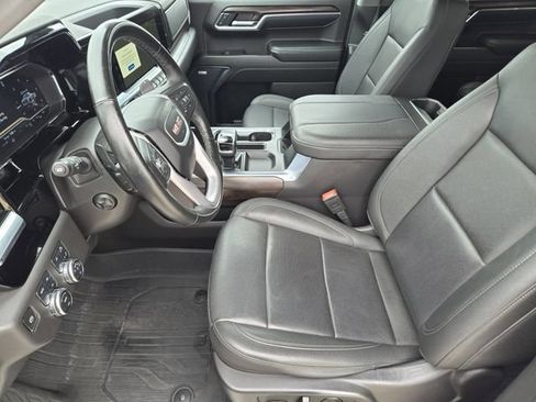 Used 2024 GMC Sierra 1500 SLT w/ SLT Premium Plus Package AWD/4WD image 13