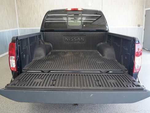 Used 2020 Nissan Frontier SV w/ SV Utility Package AWD/4WD image 38