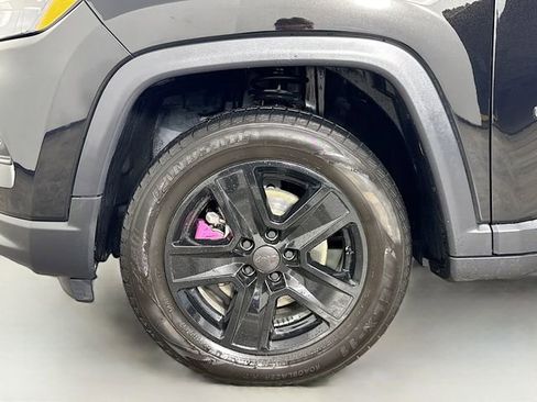 Used 2022 Jeep Compass Latitude w/ Sun and Sound Group image 35