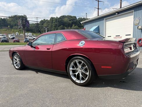 Used 2019 Dodge Challenger R/T w/ Plus Package RWD image 3