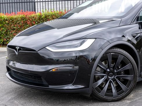 Used 2022 Tesla Model X AWD/4WD image 20