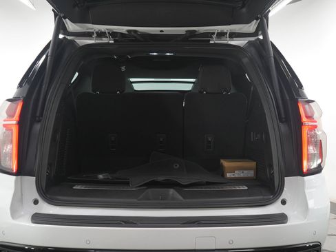 Used 2023 Chevrolet Tahoe RST w/ Luxury Package AWD/4WD image 18