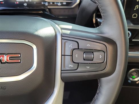 Used 2023 GMC Sierra 1500 Elevation image 6