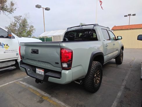 Used 2023 Toyota Tacoma 4x4 Double Cab w/ Trail Edition image 3