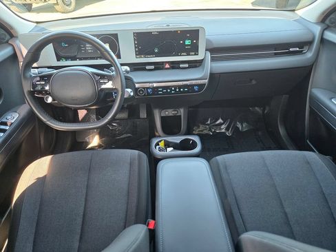 Used 2024 Hyundai Ioniq 5 SEL RWD image 13