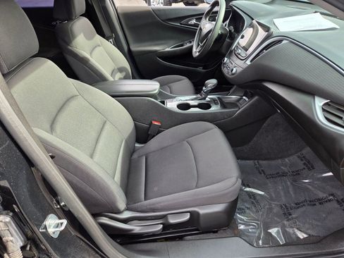 Used 2023 Chevrolet Malibu LT FWD image 15