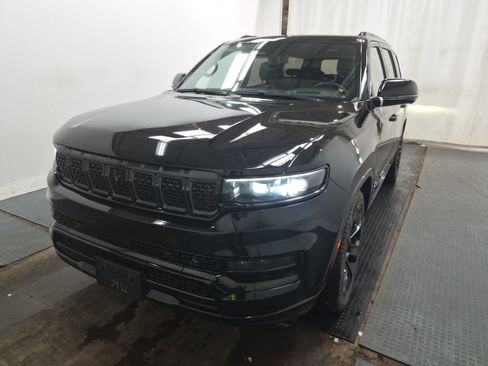 Used 2023 Jeep Grand Wagoneer Series II Obsidian AWD/4WD image 1