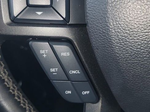 Used 2019 Ford Expedition Max Limited image 18