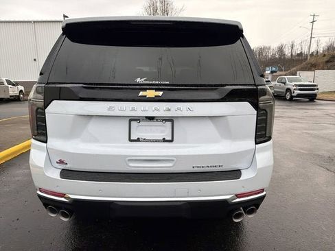 New 2026 Chevrolet Suburban Premier AWD/4WD image 4