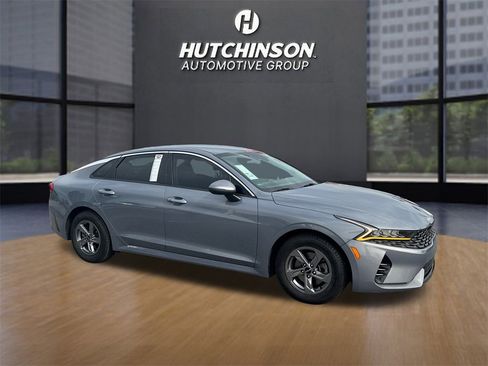 Used 2024 Kia K5 LXS image 1