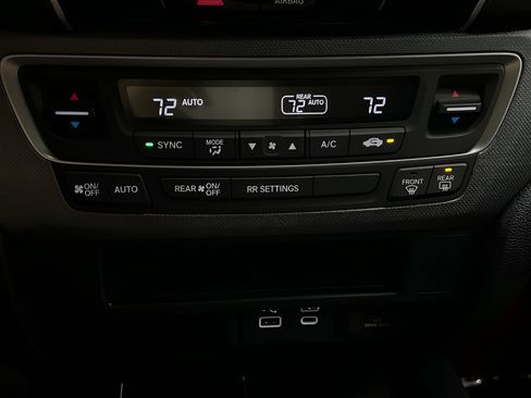 Certified 2026 Honda Ridgeline Sport image 23