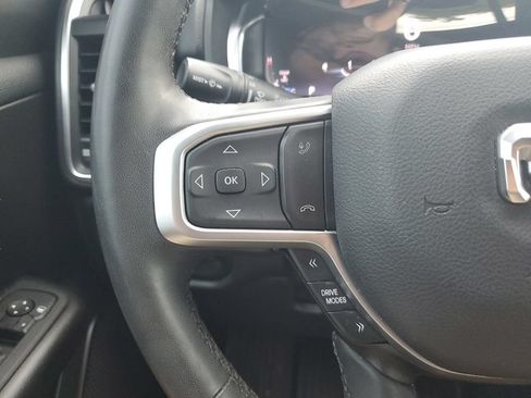 Used 2025 RAM 1500 Big Horn RWD image 20