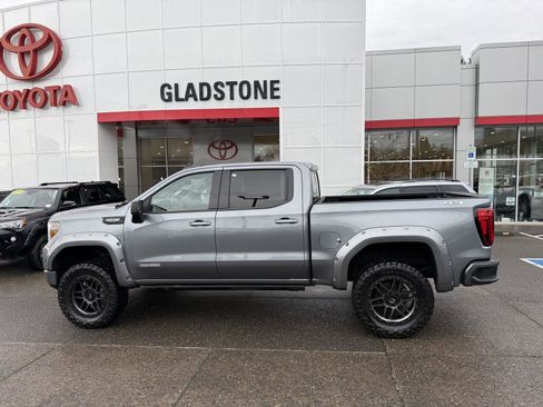 Used 2021 GMC Sierra 1500 Elevation image 2