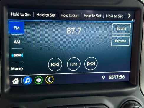 Used 2022 Chevrolet Silverado 1500 RST image 17