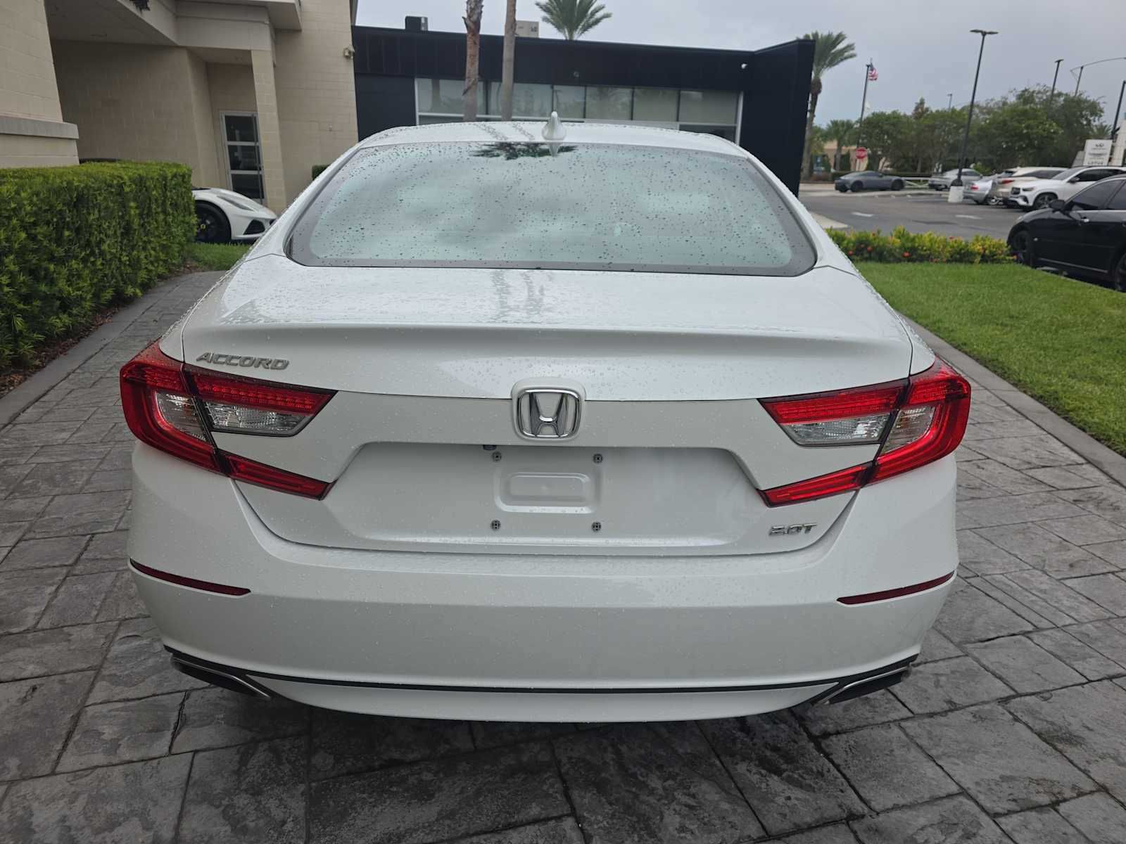 Used 2018 Honda Accord EX-L image 5