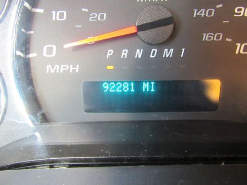 Used 2021 GMC Savana 3500 Extended w/ Power Convenience Package RWD image 28