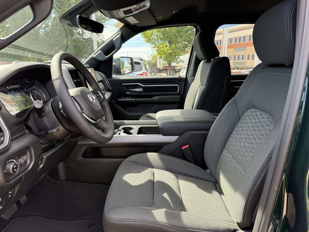 New 2027 RAM 1500 4x4 Crew Cab image 13