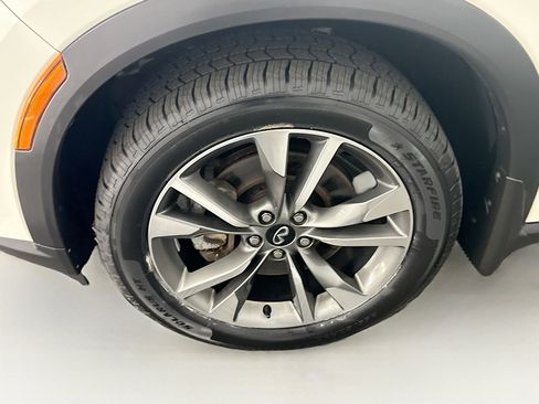 Used 2023 INFINITI QX60 Luxe w/ Performance Audio Package AWD/4WD image 11