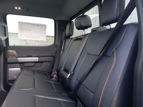 New 2026 Ford F350 Lariat w/ Chrome Package image 25