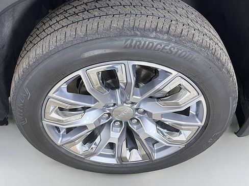 Used 2023 GMC Sierra 1500 Denali w/ Denali Reserve Package AWD/4WD image 24