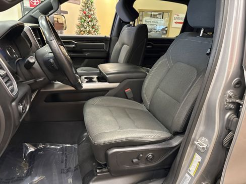Used 2019 RAM 1500 Big Horn image 30