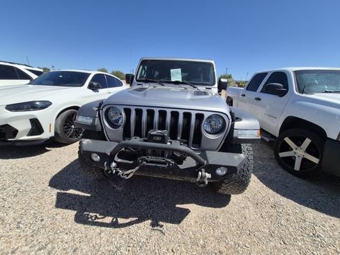 Used 2021 Jeep Wrangler Unlimited Rubicon AWD/4WD image 2