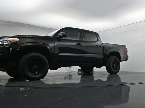 Used 2023 Toyota Tacoma SR AWD/4WD image 38