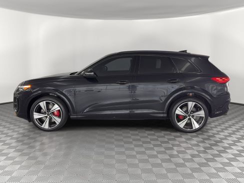 New 2026 Audi SQ5 Premium Plus AWD/4WD image 2