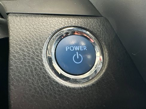 Used 2021 Toyota Camry XSE image 21