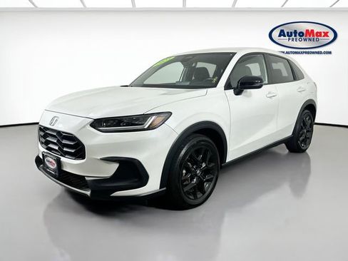 Used 2023 Honda HR-V Sport image 4