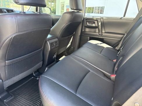 Used 2023 Toyota 4Runner TRD Off-Road Premium w/ Off Road Premium Plus Package AWD/4WD image 15