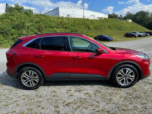 Used 2021 Ford Escape SEL w/ Technology Package FWD image 11