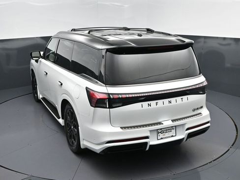 New 2026 INFINITI QX80 4WD w/ Sport Exterior Package image 36
