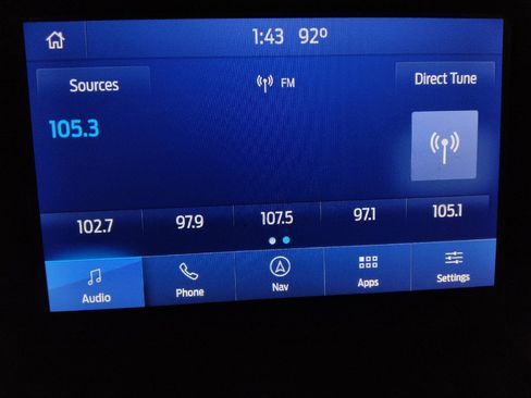 Used 2020 Ford Explorer XLT w/ Equipment Group 202A AWD/4WD image 25