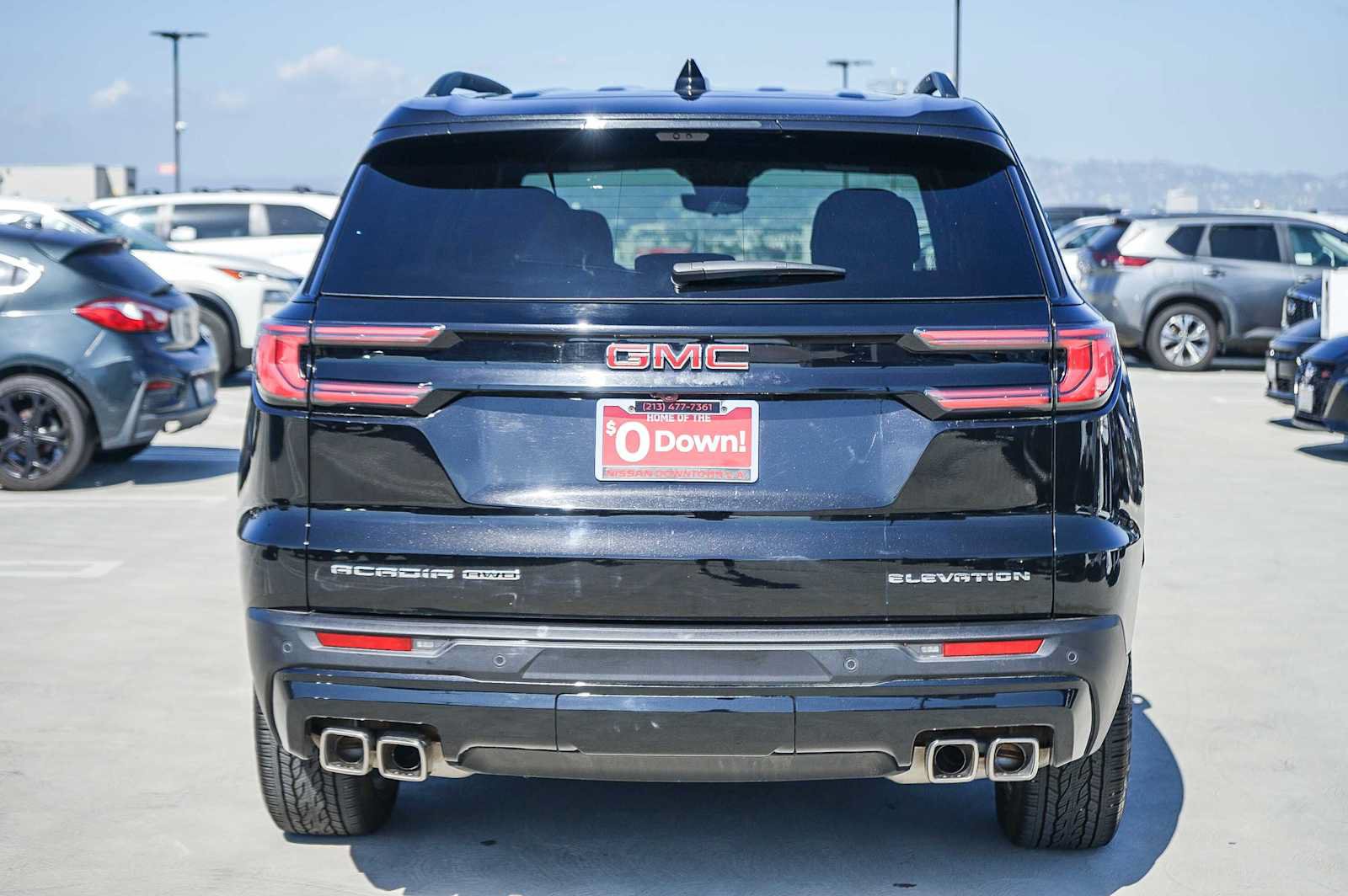 Used 2026 GMC Acadia Elevation w/ Elevation Premium Package AWD/4WD image 7