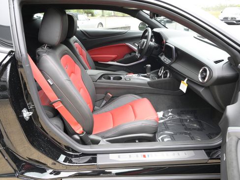 Used 2024 Chevrolet Camaro SS image 40