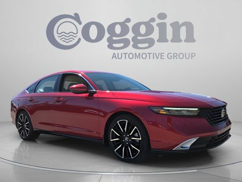New 2026 Honda Accord Touring image 7