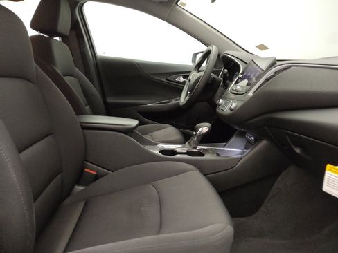 Used 2025 Chevrolet Malibu LT FWD image 21