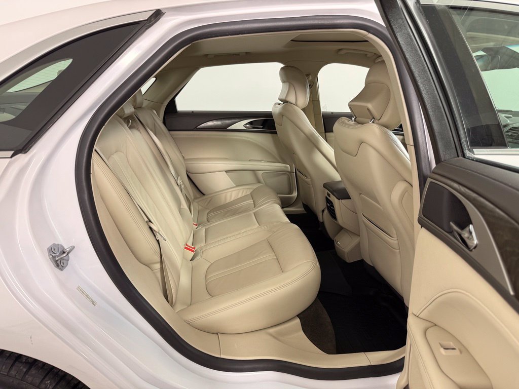 Used 2018 Lincoln MKZ Select w/ Select Plus Package AWD/4WD image 20