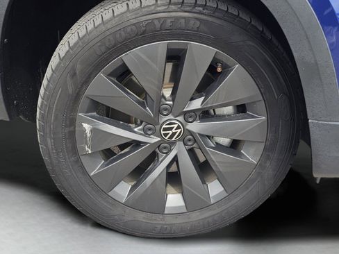 Used 2023 Volkswagen Taos S w/ Driver Assistance Package FWD image 15