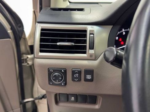 Used 2016 Lexus GX 460 w/ Navigation Package AWD/4WD image 32
