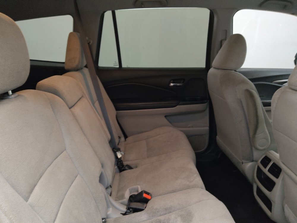 Used 2019 Honda Pilot LX image 19