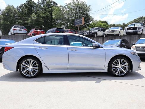 Used 2016 Acura TLX V6 FWD image 8