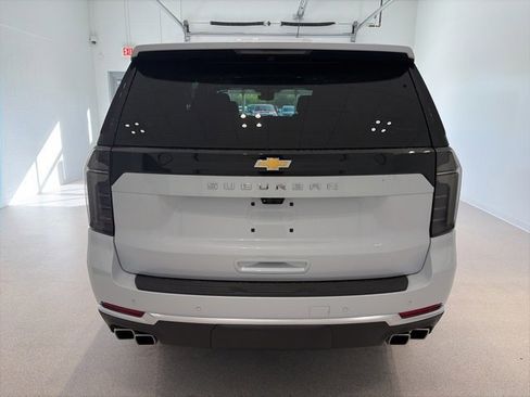 New 2026 Chevrolet Suburban High Country image 5