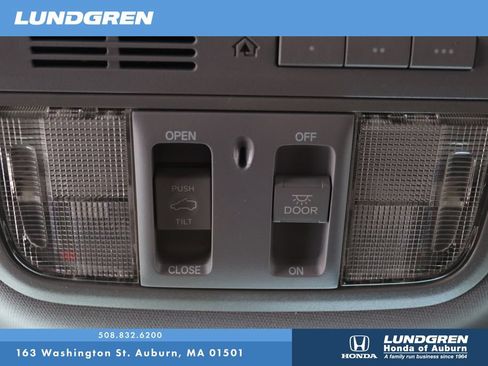 Used 2018 Honda CR-V EX-L image 29