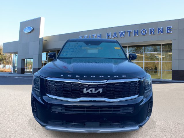 Used 2022 Kia Telluride LX AWD/4WD image 2